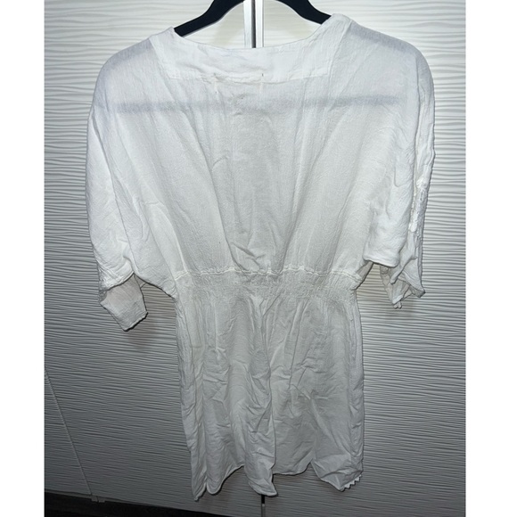 Lace trim white beach coverup - Picture 2 of 3